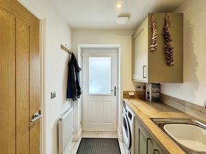 Photo 22- click for photo gallery